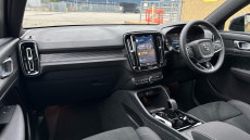 Volvo XC40 2.0 B3P Plus Dark 5dr Auto Petrol Estate